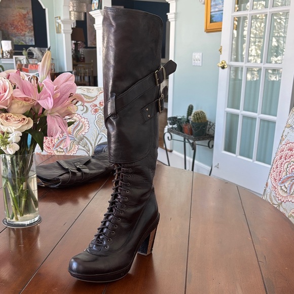 Timberland Chocolate Heeled Boots with Straps - Picture 2 of 9